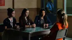 Милые обманщицы 5 сезон 22 серия