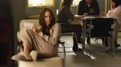 Милые обманщицы 3 сезон 22 серия